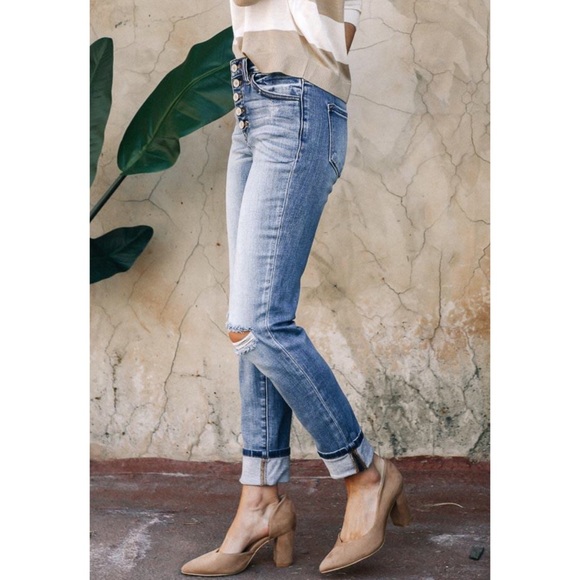 NWT Kancan Button Fly High Rise Straight Fit Denim - Picture 3 of 7